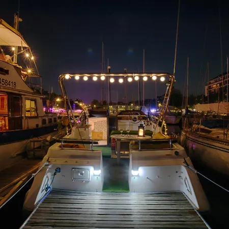 Sejour Insolite Sur Ulysse - Bateau - Port De *