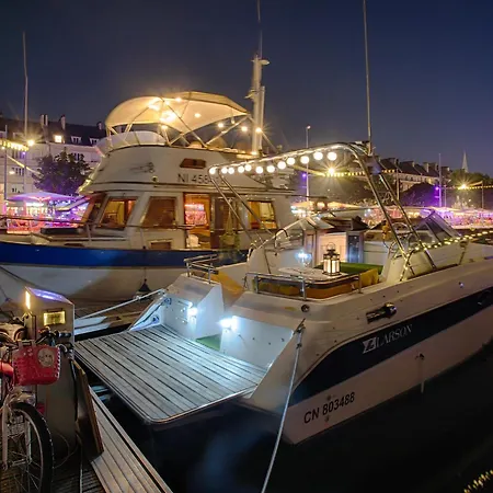 Sejour Insolite Sur Ulysse - Bateau - Port De
