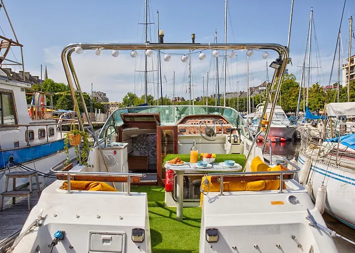 Sejour Insolite Sur Ulysse - Bateau - Port De Botel